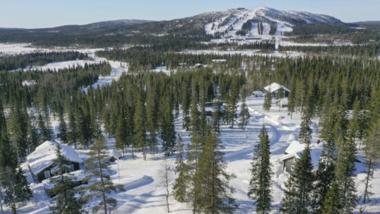 Näkymä Iso-Syötteelle Luokkavaaran mökkialueelta