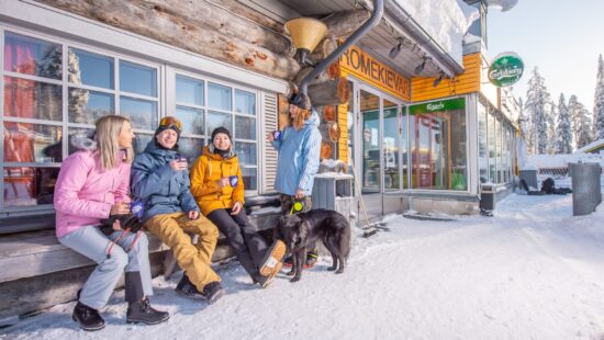 Romekievari rinneravintola talvi